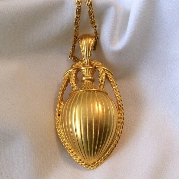 Roman/Egyptian style Pendant - Picture 3 of 4